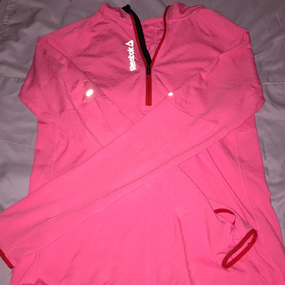 NWOT Reebox pullover